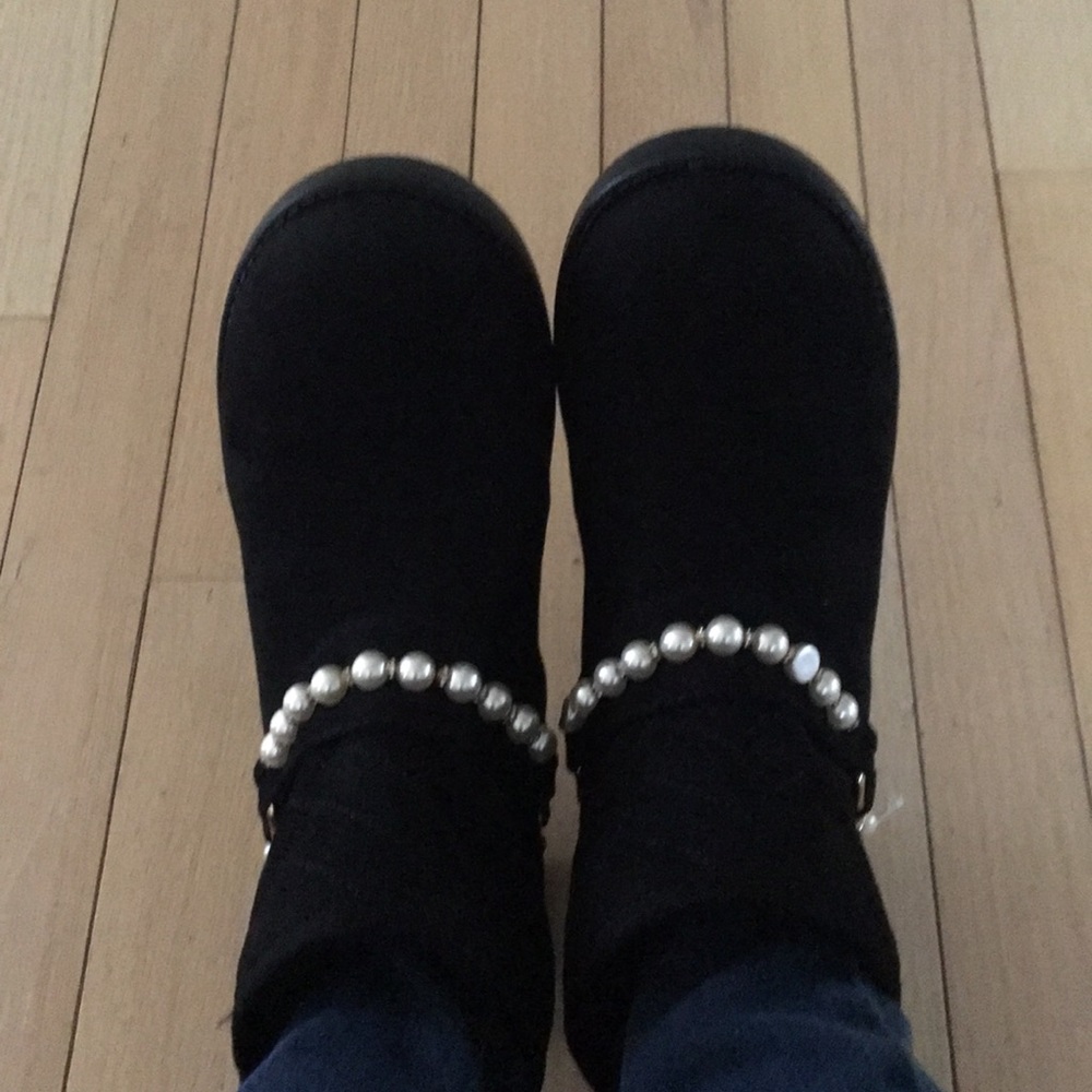 BRAND NEW NWOT Black Suede Over the Ankle Boots